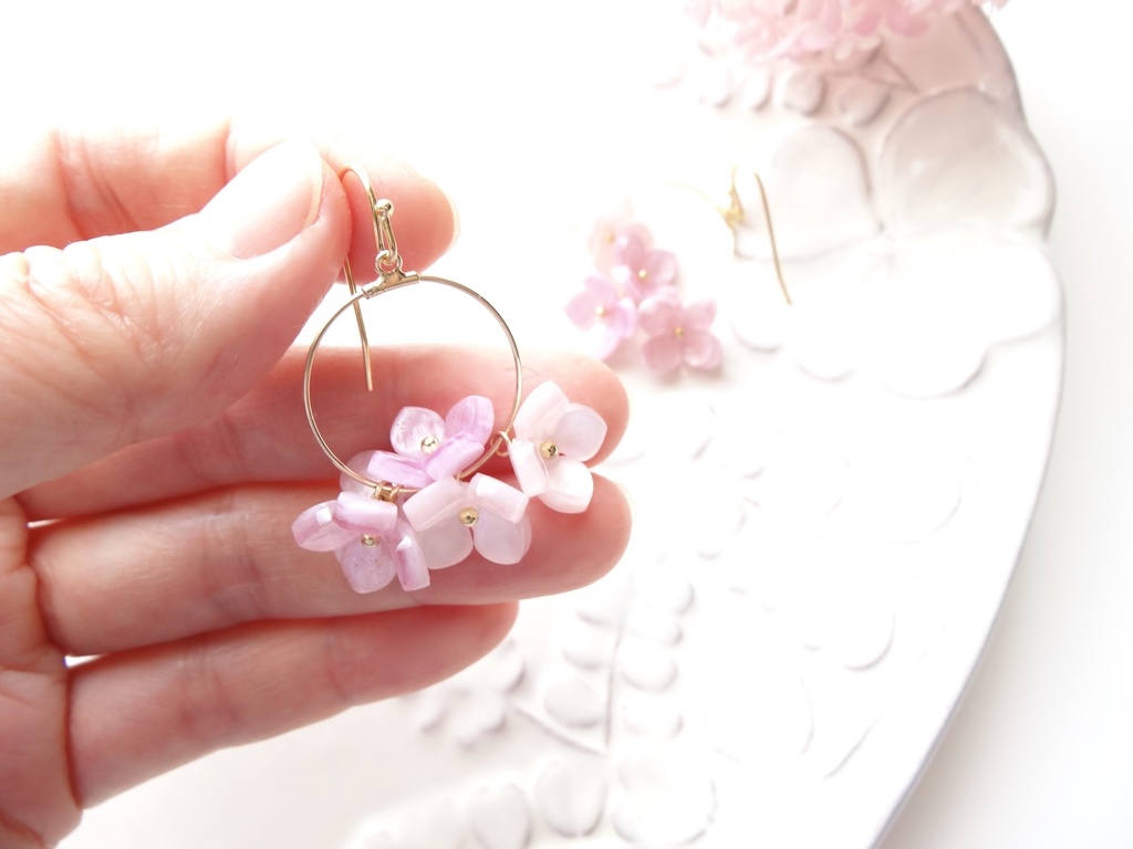 花ゆらピアス② ピンク(イヤリングOK)