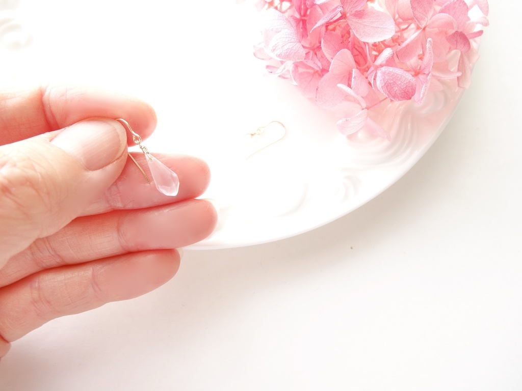 ローズクォーツ&K14gfミニピアス・クラッシュゼリー