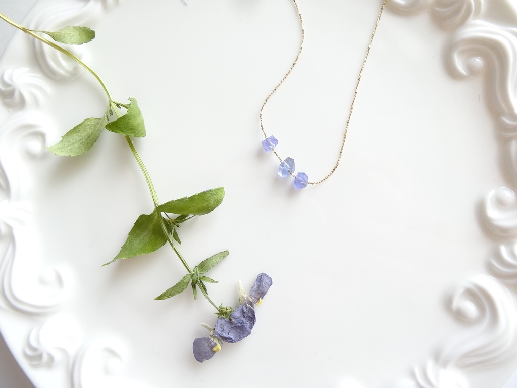 タンザナイトネックレス・ヒヤシンスシード