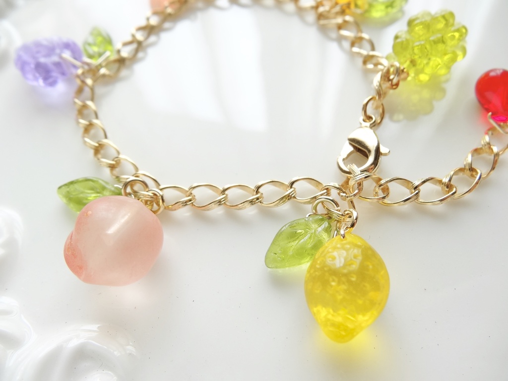 再販*ミックスフルーツのブレスレット