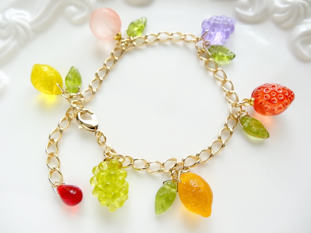 再販*ミックスフルーツのブレスレット