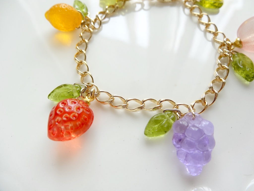 再販*ミックスフルーツのブレスレット
