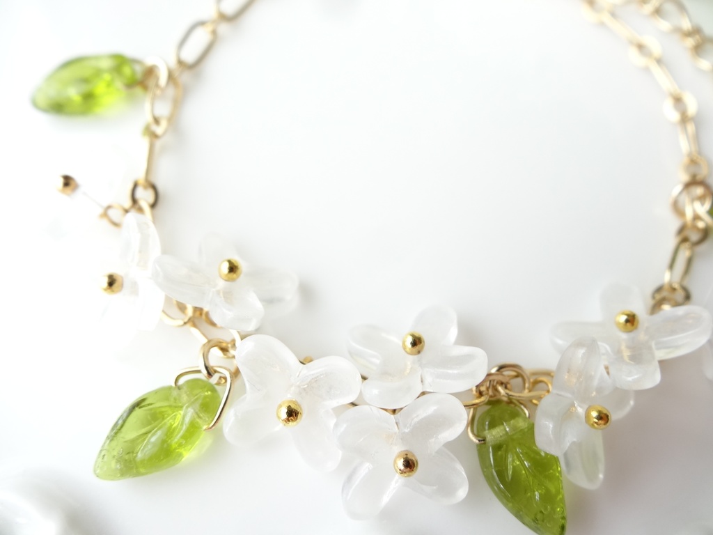 リラの花・花冠のブレスレット