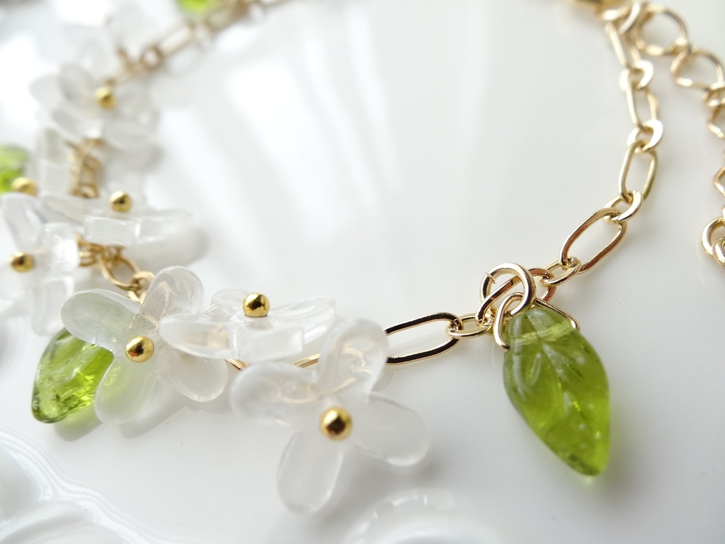 リラの花・花冠のブレスレット