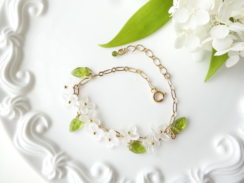 リラの花・花冠のブレスレット