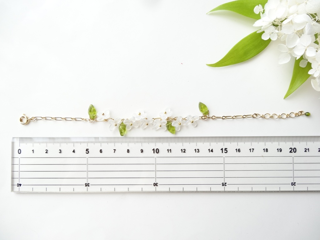 リラの花・花冠のブレスレット