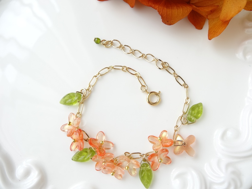 金木犀・花冠のブレスレット・パールオレンジ