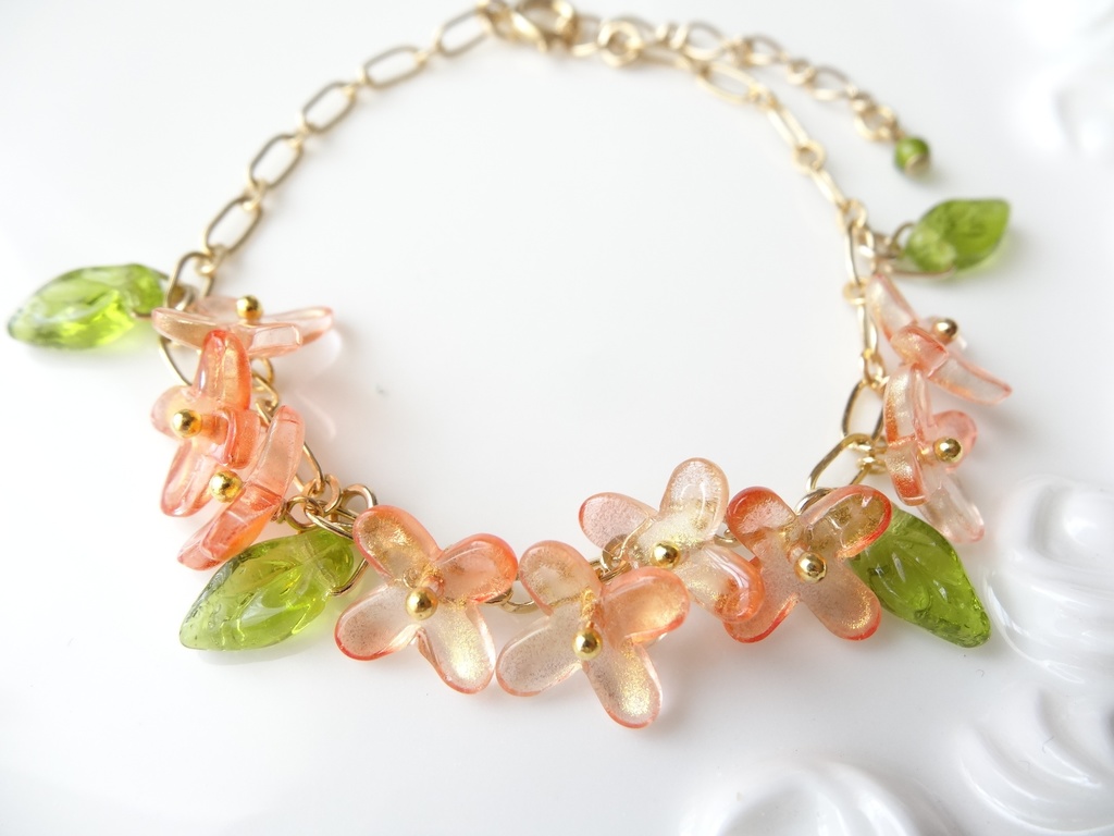 金木犀・花冠のブレスレット・パールオレンジ