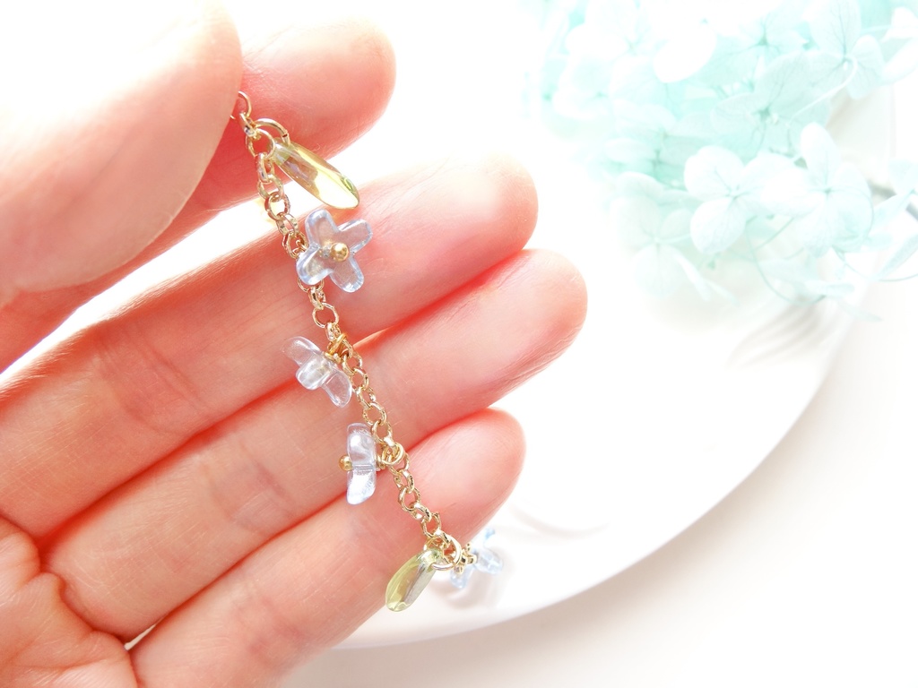 わすれな草・花冠のブレスレット