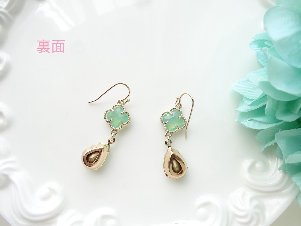 ペパーミントフラワードロップ(イヤリングOK)