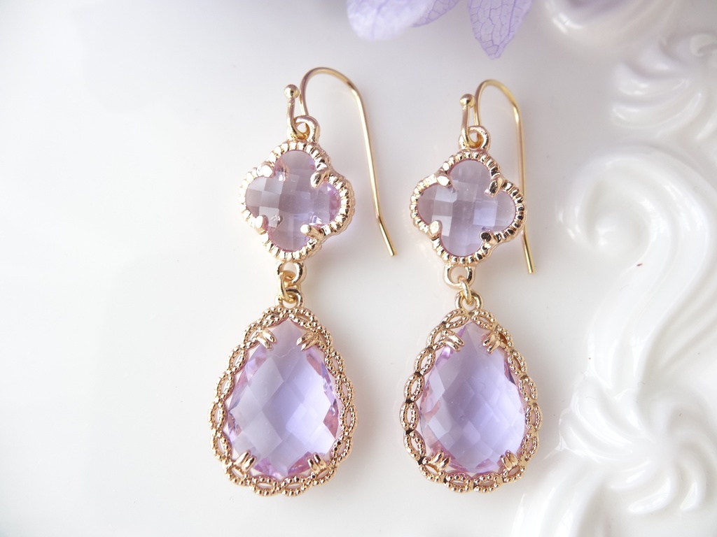 クローバードロップ ・ラベンダー(イヤリングOK)