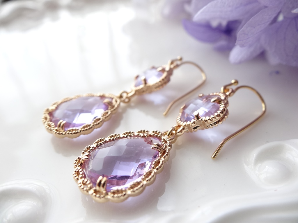 クローバードロップ ・ラベンダー(イヤリングOK)