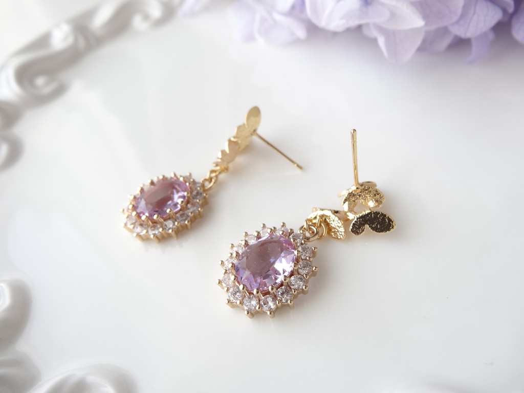 パピヨンティアラ・ピアス