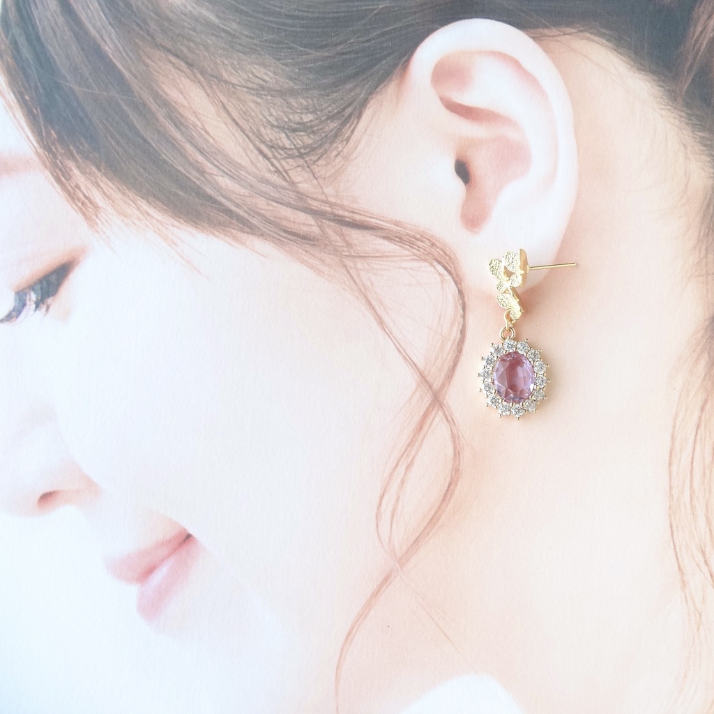 パピヨンティアラ・ピアス