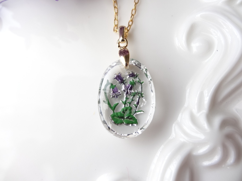 ヴィンテージ ・ベルフラワーネックレス