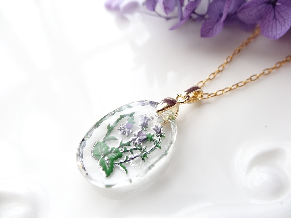 ヴィンテージ ・ベルフラワーネックレス