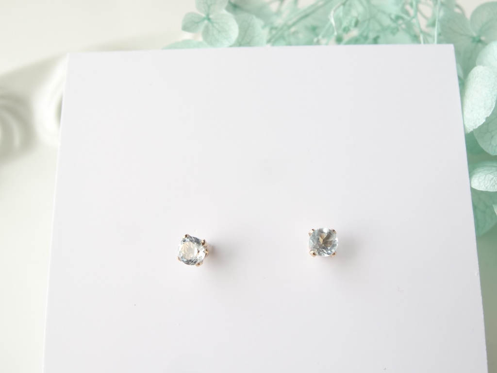 ★3mm★スカイブルートパーズ&K14gf 一粒ピアス