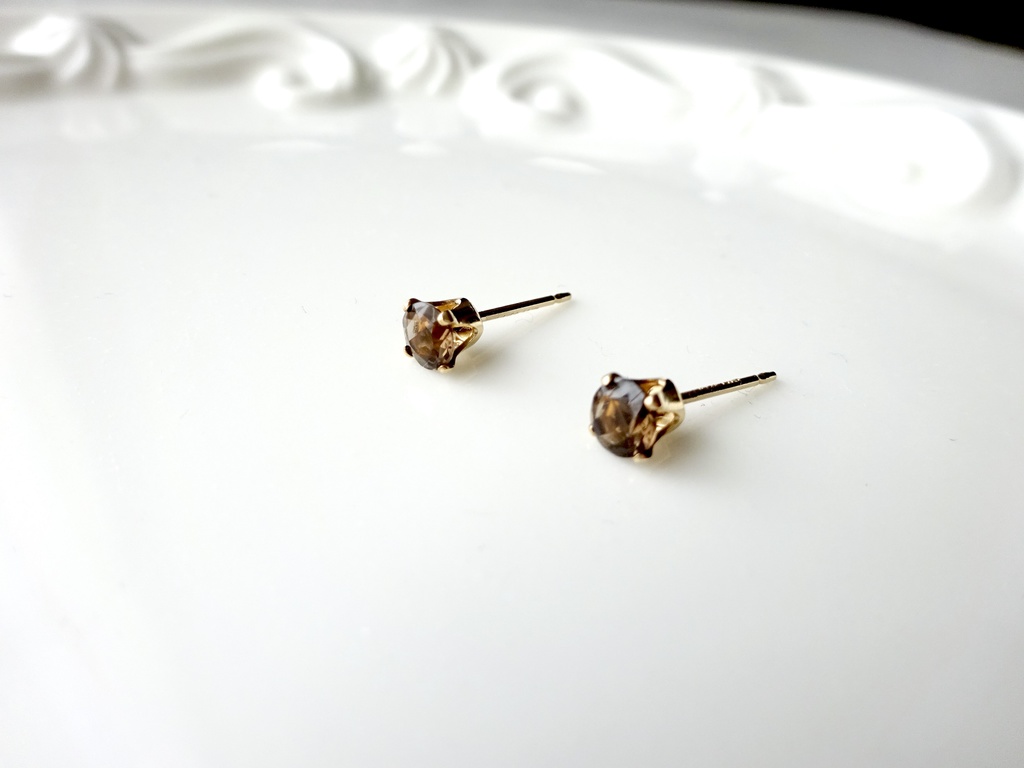 スモーキークォーツ&K14gf 一粒ピアス