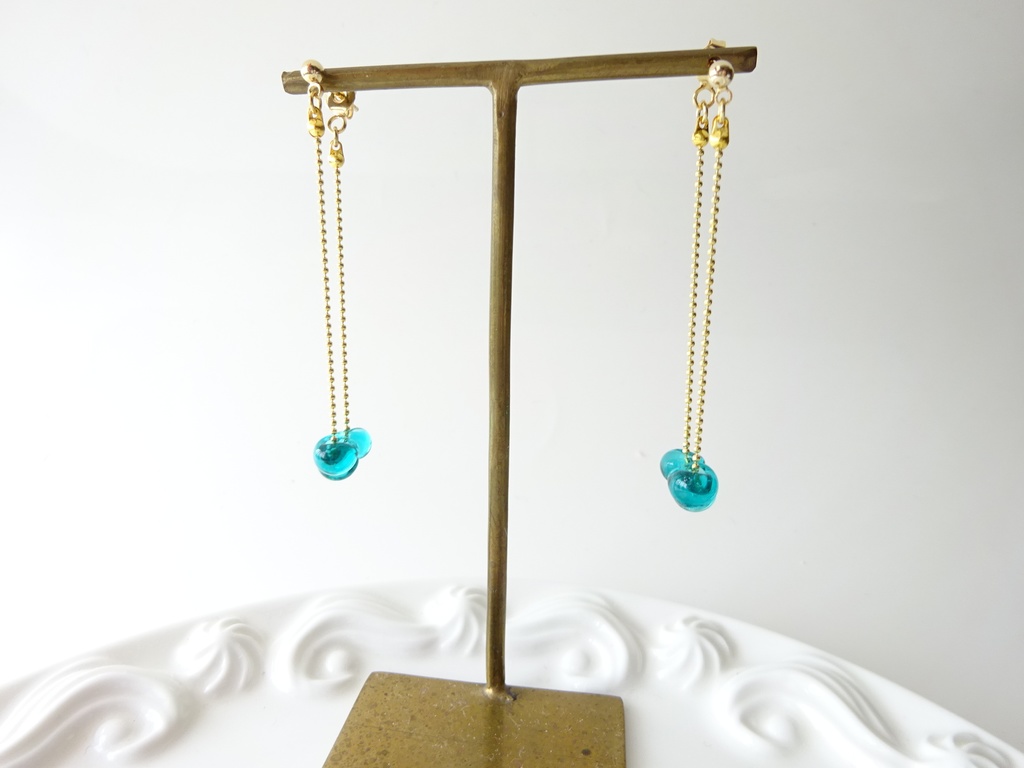 ラグーンドロップピアス