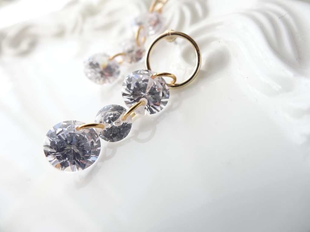 スプリングエア・ピアス