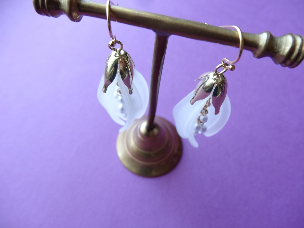 フロストスノードロップ(イヤリングOK)