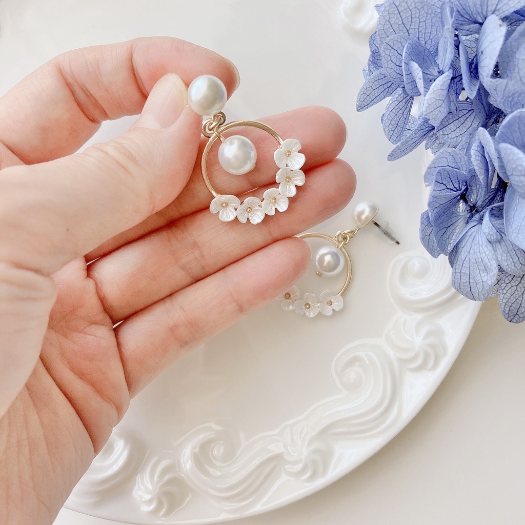 ラウンドリトルフラワー