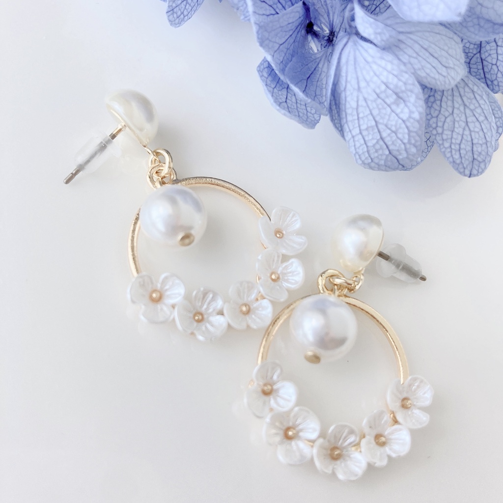 ラウンドリトルフラワー