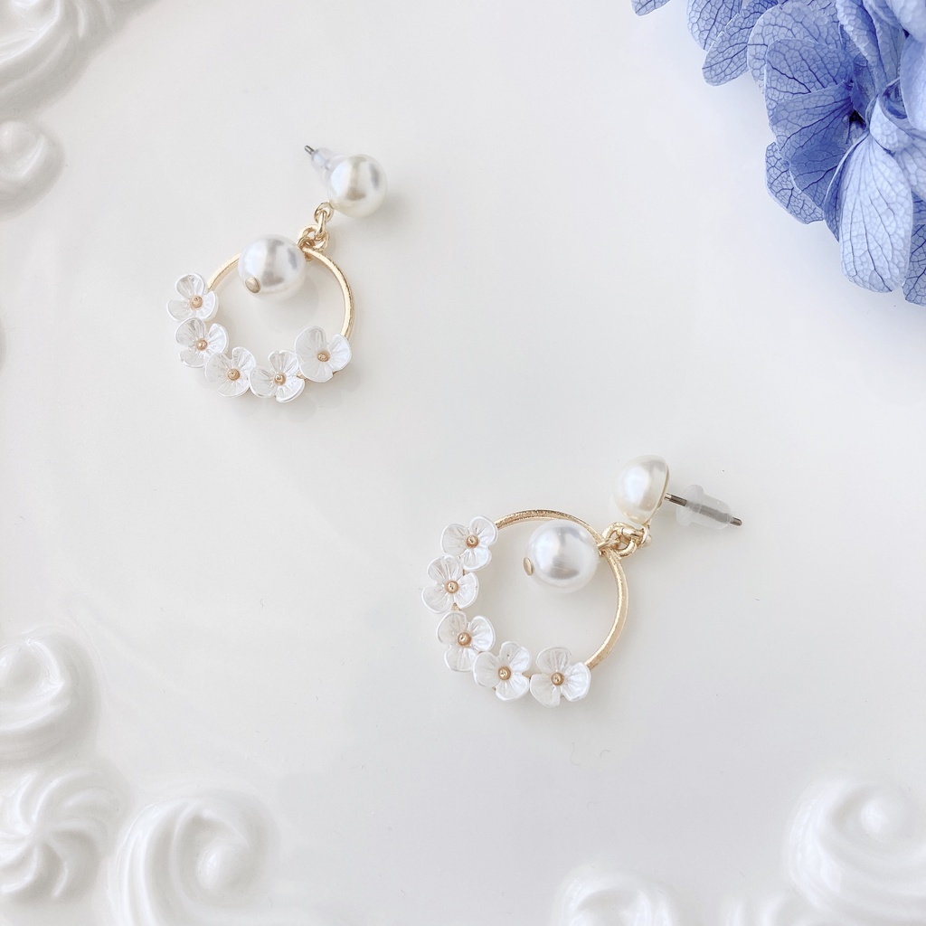 ラウンドリトルフラワー