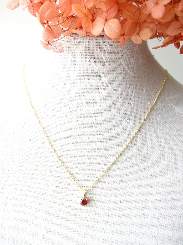 ガーネット&silver925/K18GP・リトルスター・ヴェルメイユ仕立て