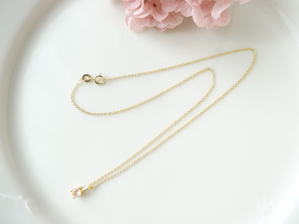 ローズクォーツ&silver925/K18GP・リトルスター・ヴェルメイユ仕立て