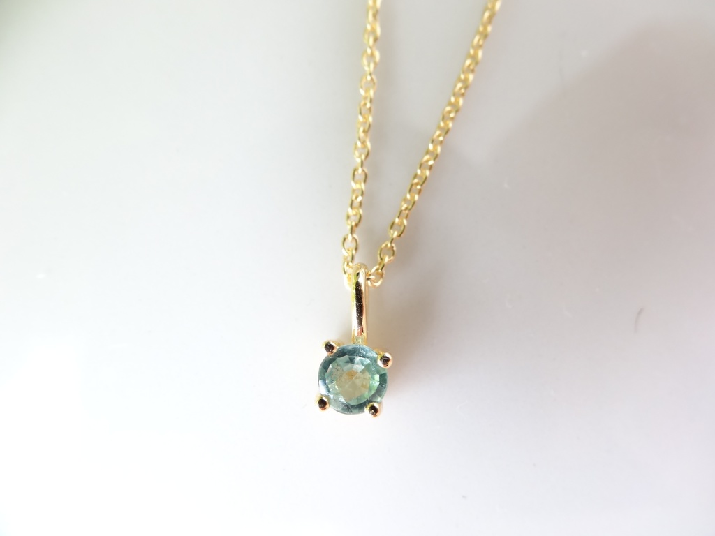 グリーンカイヤナイト&silver925/K18GP・リトルスター・ヴェルメイユ仕立て