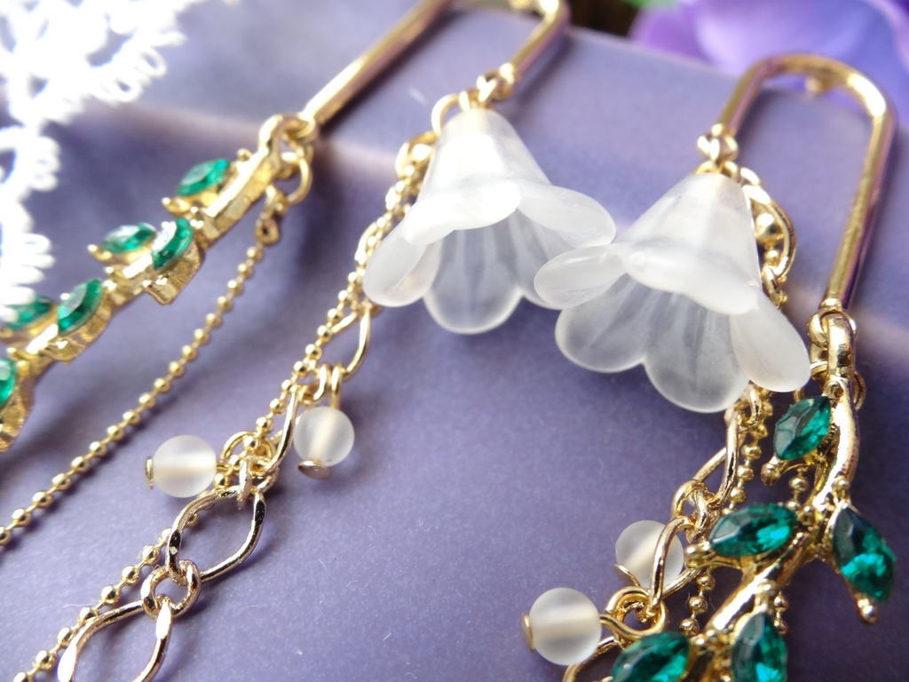 リリーレイン•ロングピアス