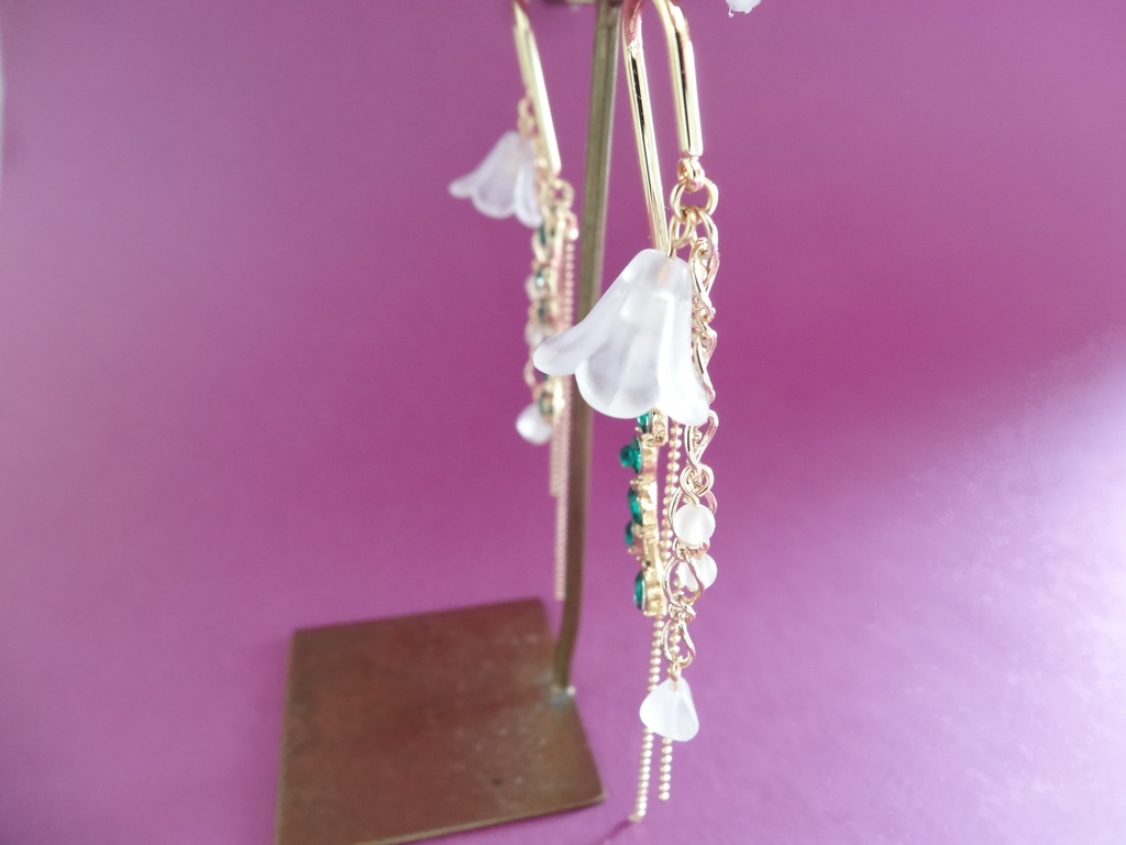 リリーレイン•ロングピアス