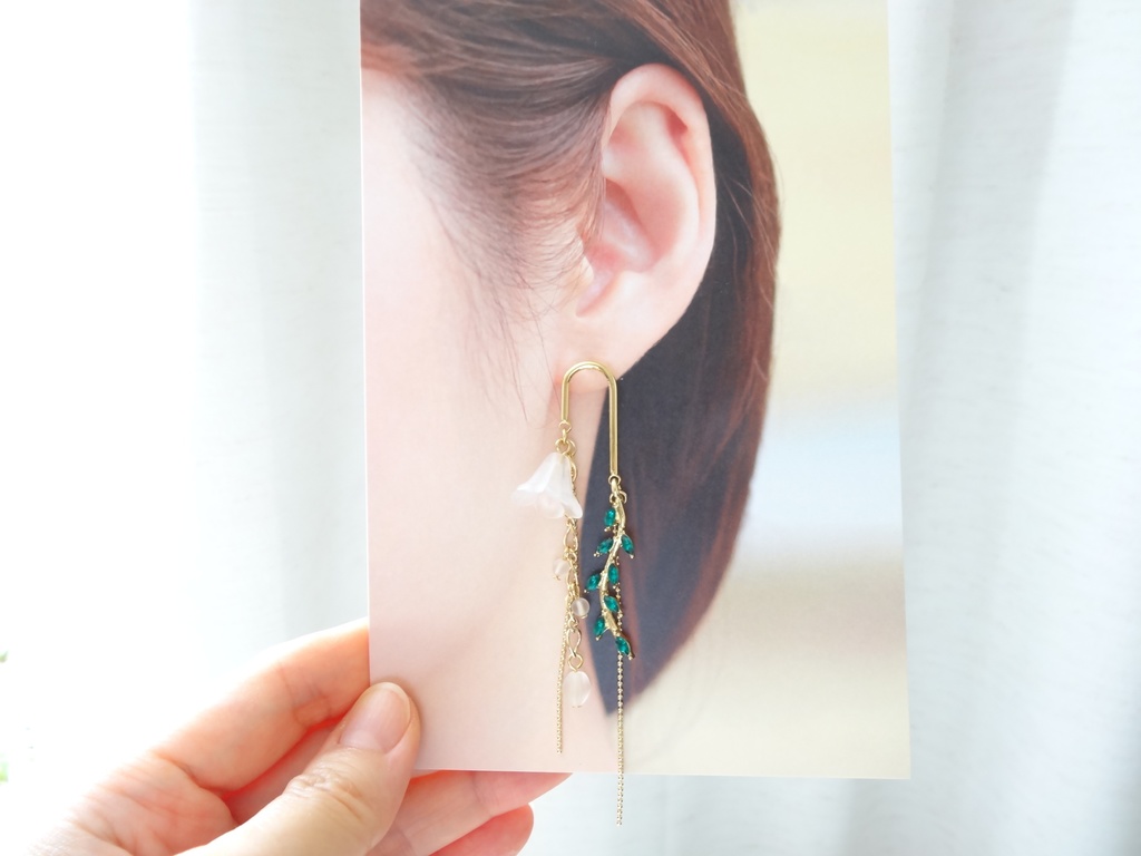 リリーレイン•ロングピアス