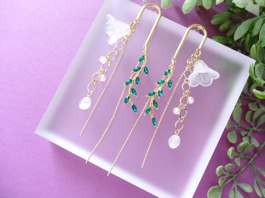 リリーレイン•ロングピアス