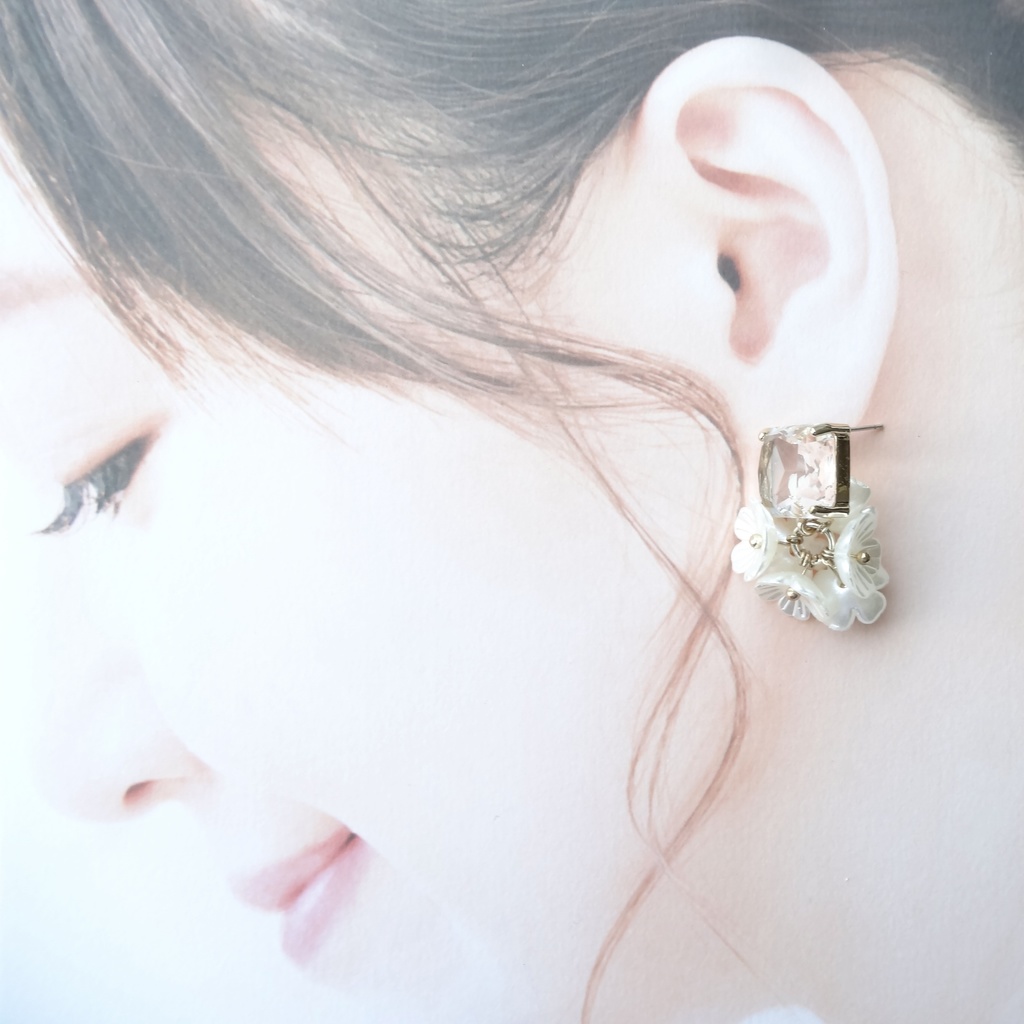 シルバー925ポスト・スクエアフラワー