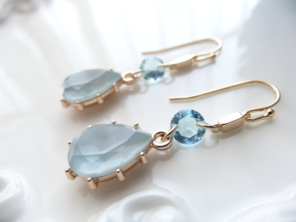 冬の水たまりピアス(イヤリングOK)