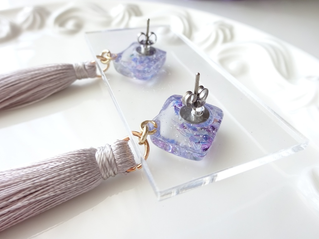 ブルーフラワーティーのピアス(イヤリングOK)