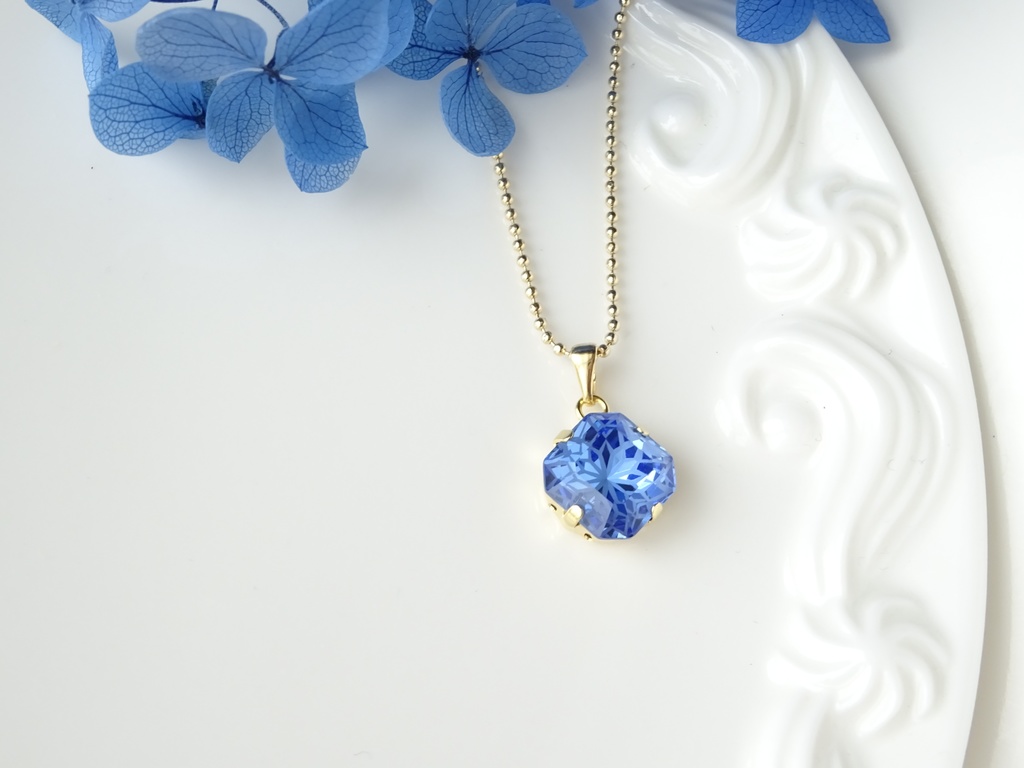 カテドラル ウィンドウ ・サファイアブルー