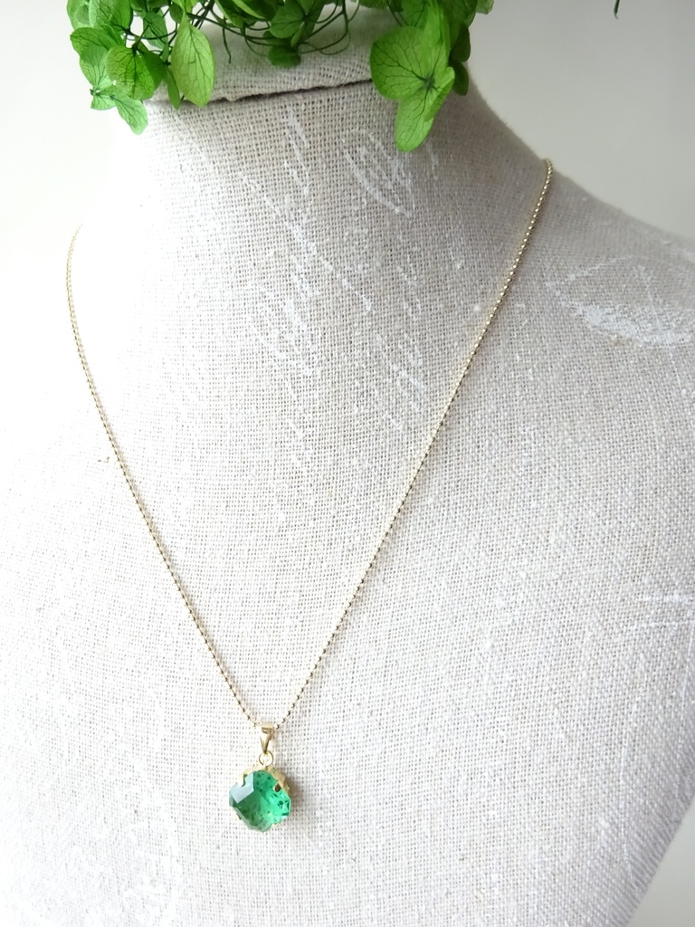 カテドラル ウィンドウ ・クリアグリーン