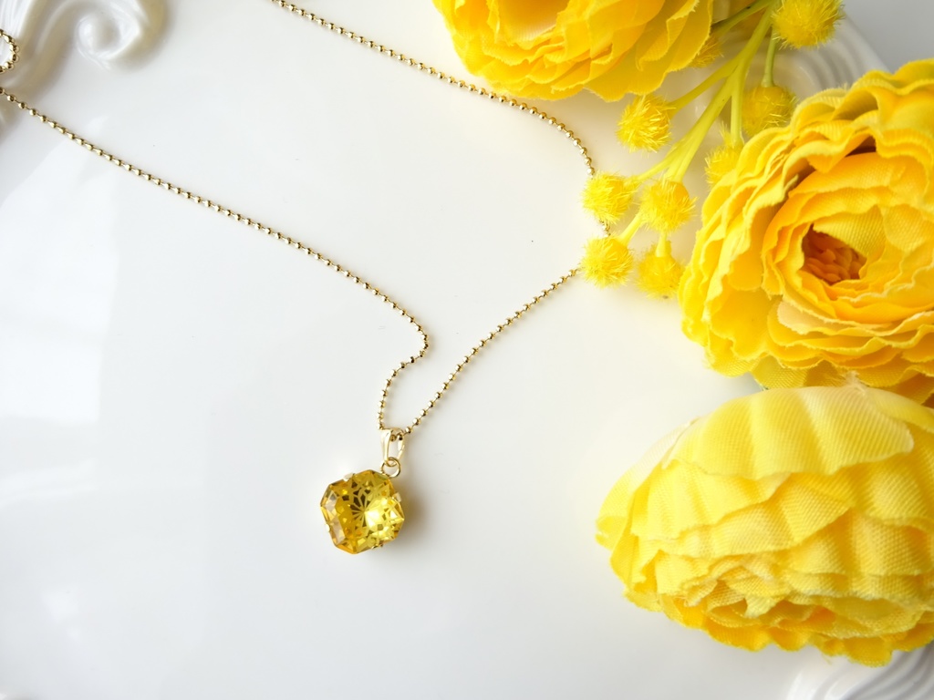 カテドラル ウィンドウ ・イエロー