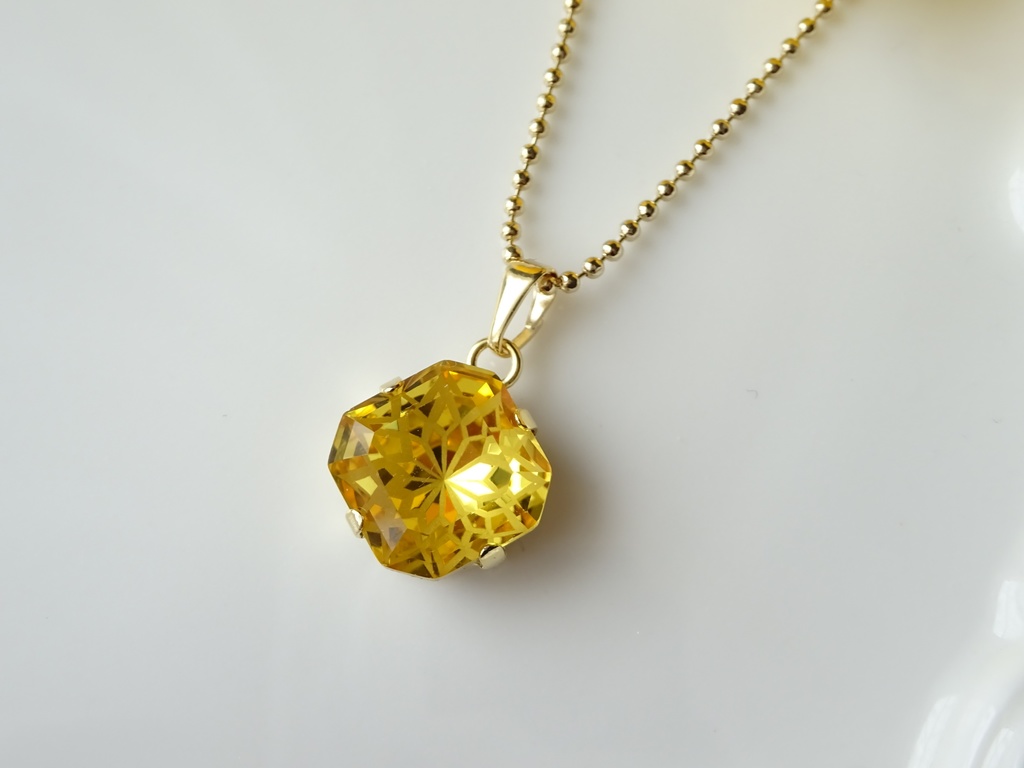 カテドラル ウィンドウ ・イエロー