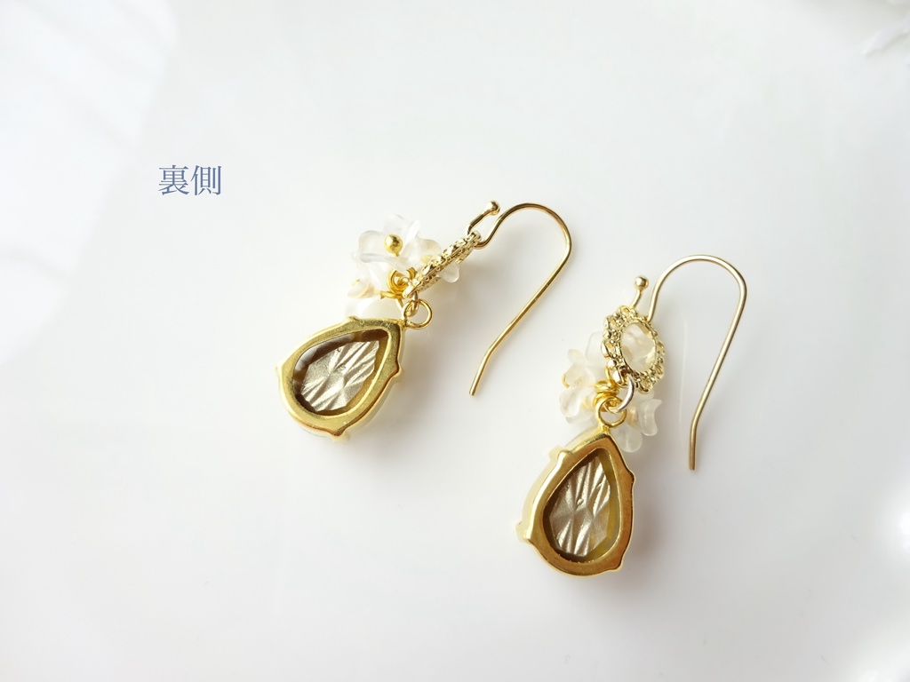 サマーデイライト・ピアス(イヤリングOK)