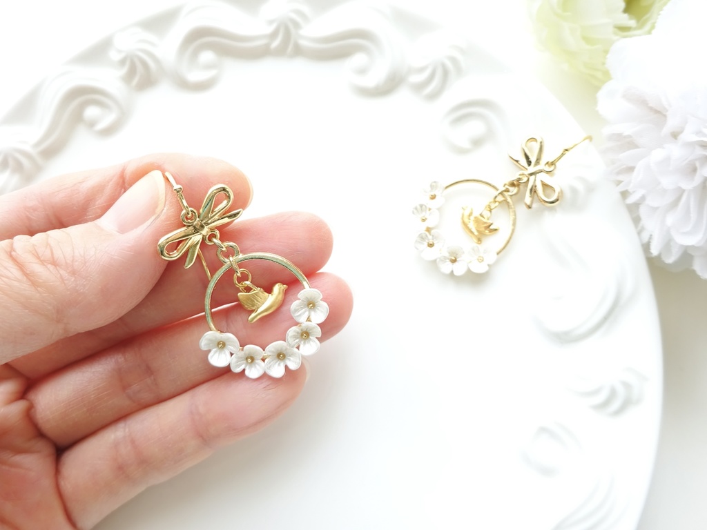 ドリーミーバード・ピアス(イヤリングOK)