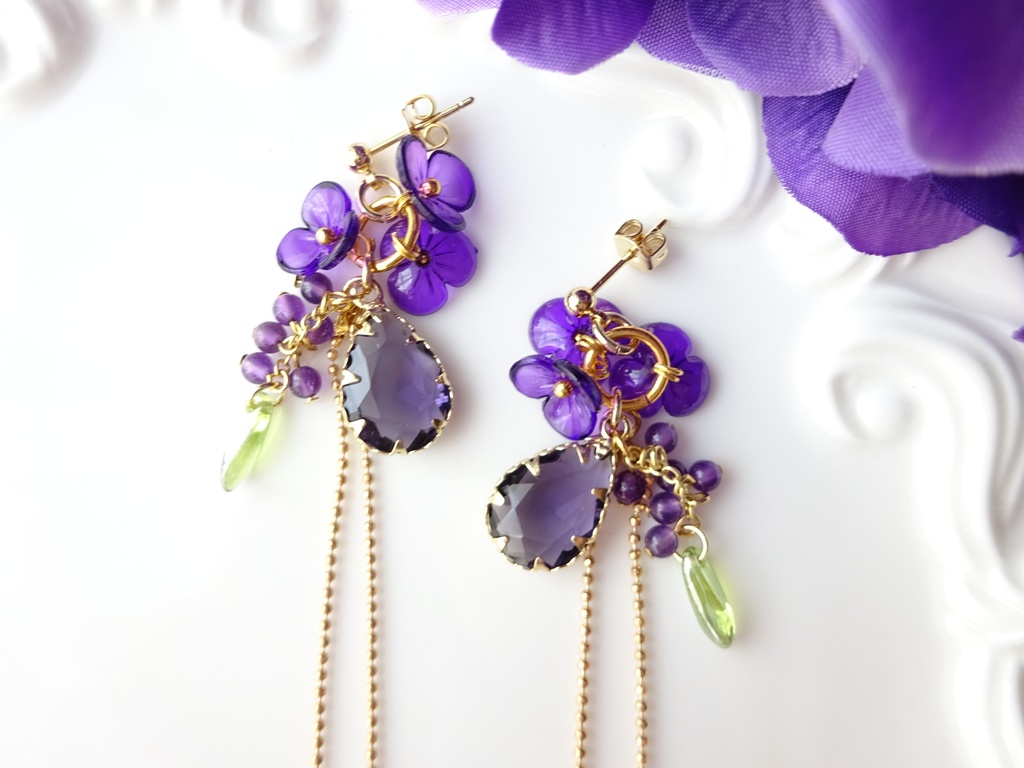 ビオラガーデン ピアス(イヤリングOK)