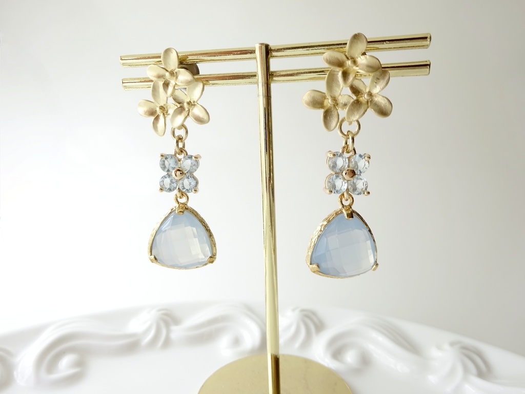 水色紫陽花ピアス