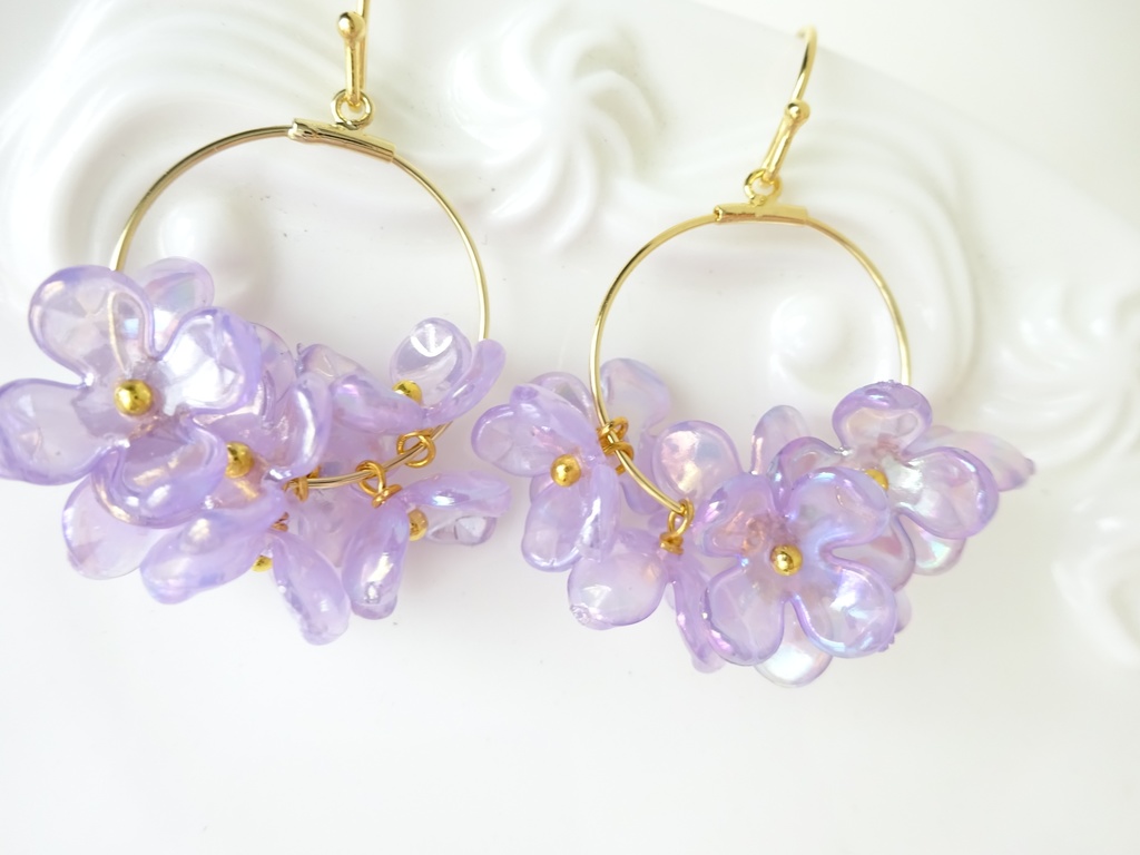 花ゆらピアス・オーロラパープル紫陽花(イヤリングOK)