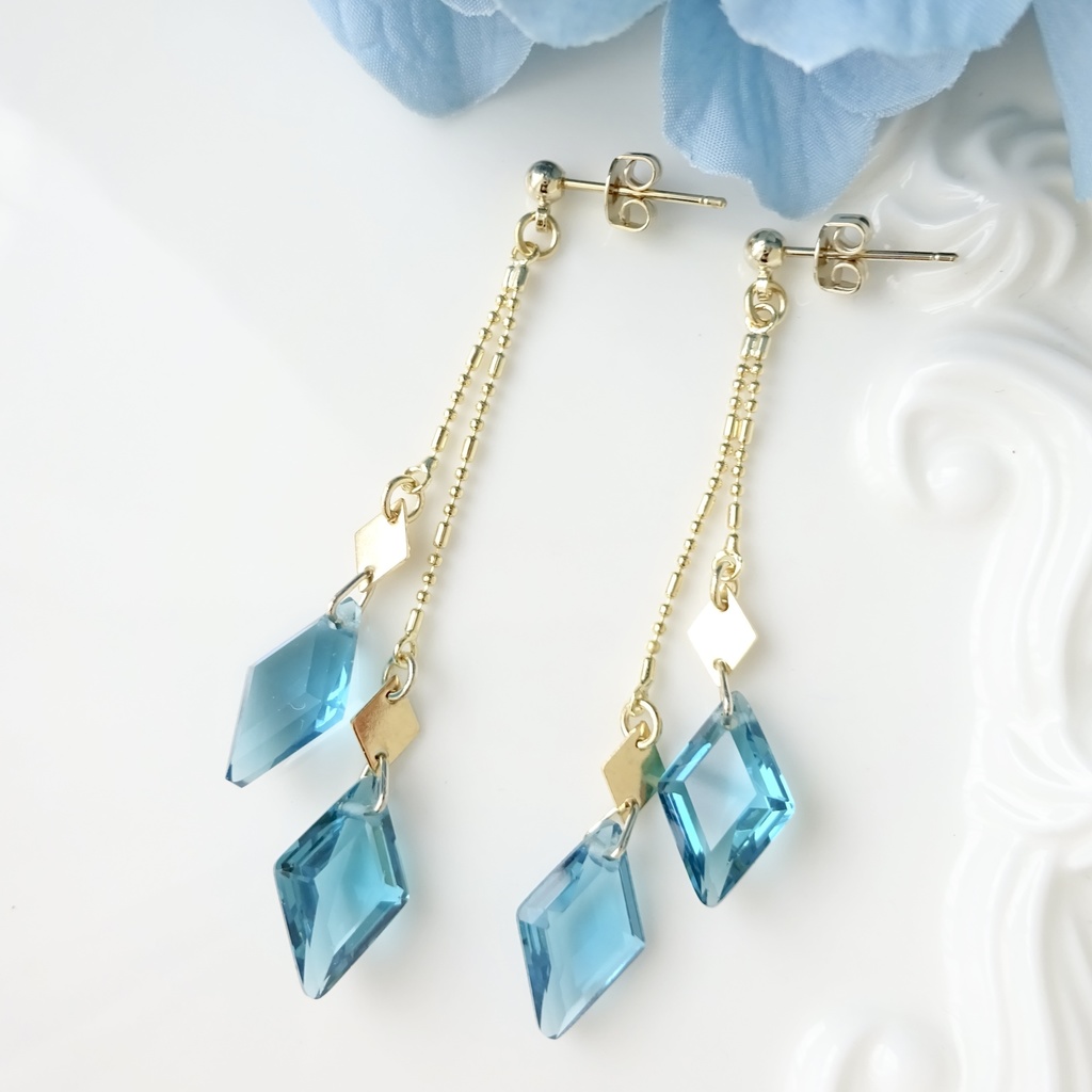 深海プリズム・ピアス(イヤリングOK)