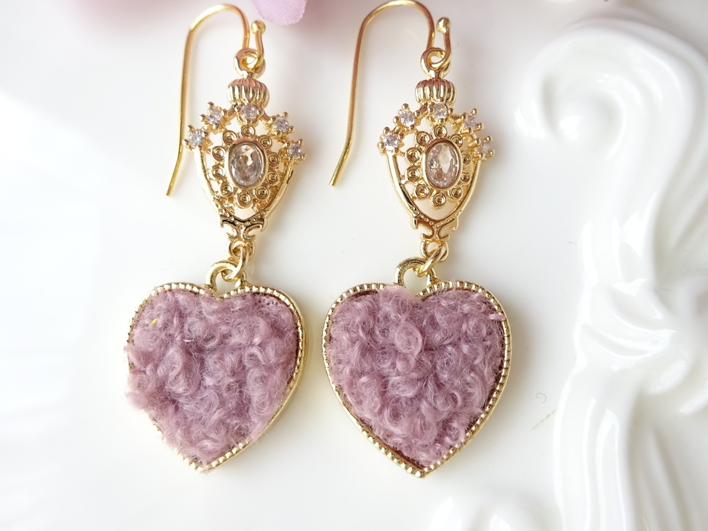 ハートのお城のシャンデリア ピアス(イヤリングOK)