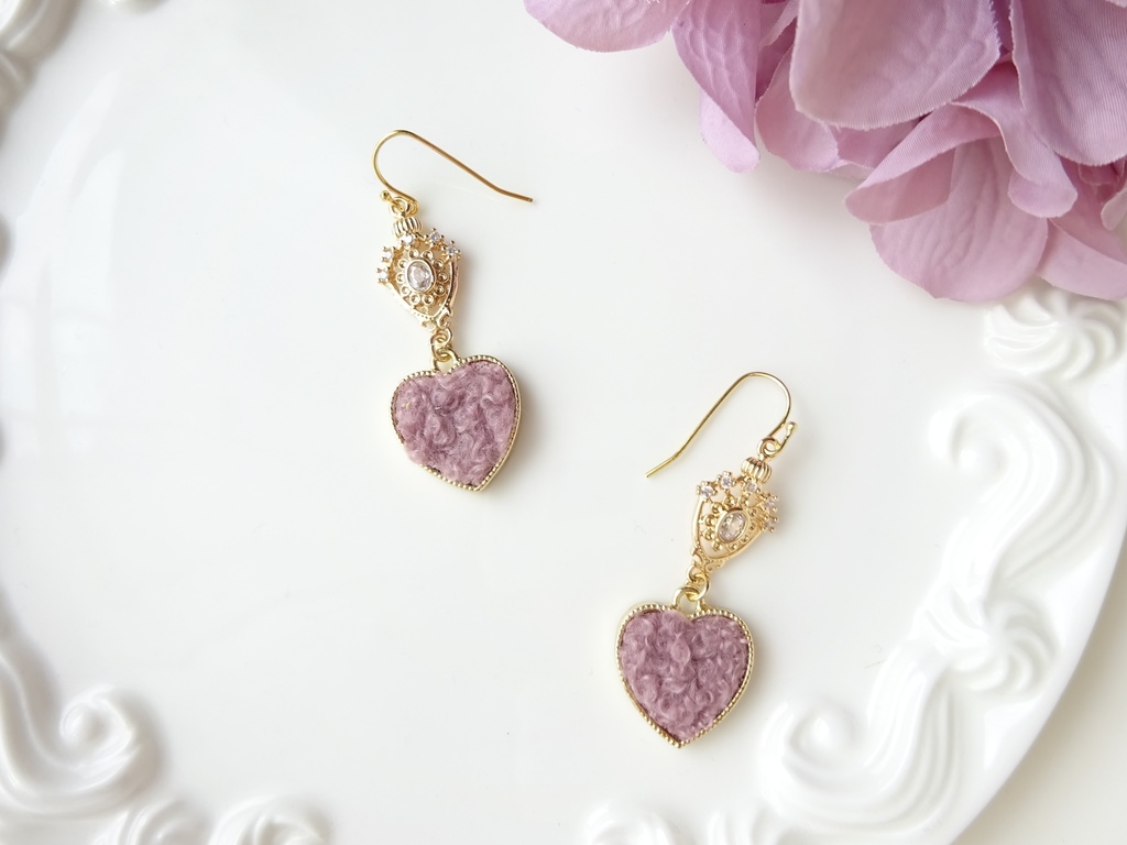 ハートのお城のシャンデリア ピアス(イヤリングOK)